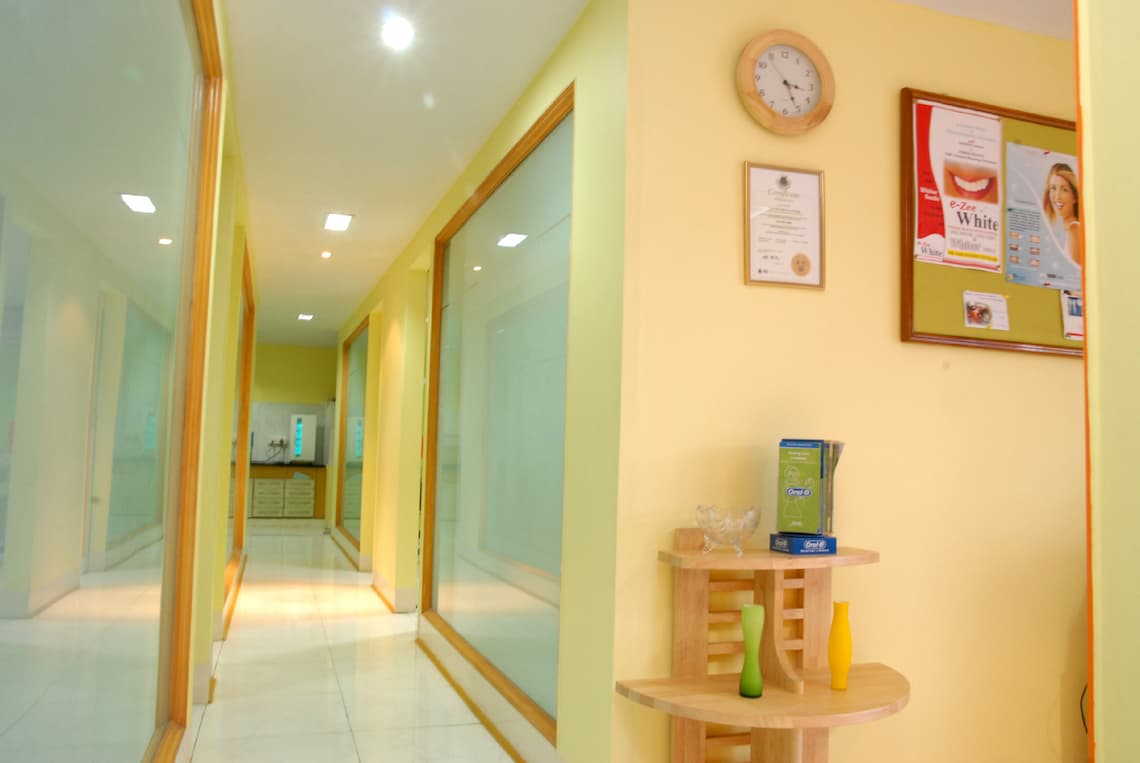 V2 ECity Dental Center, Electronic City, Bengaluru